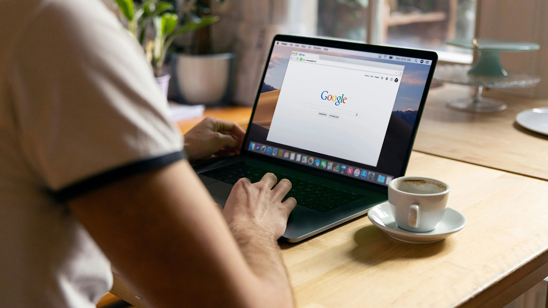 2,3 miliona użytkowników zainfekowanych przez zweryfikowane rozszerzenia Chrome i Edge